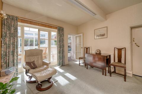 Pembroke House How Lane, Castleton, Hope Valley, S33 8WJ