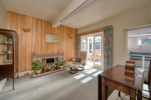 Pembroke House How Lane, Castleton, Hope Valley, S33 8WJ