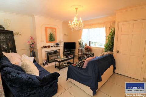 3 bedroom terraced house for sale, Franklin Avenue, Cheshunt EN7