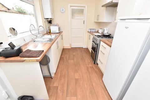 92 Columbia Road, Grimsby, DN32 8EB