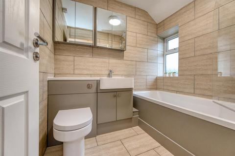 6 Denman Crescent, Stoney Middleton, Hope Valley, S32 4TG