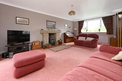 4 bedroom detached house for sale, White Edge Drive, Baslow, Bakewell