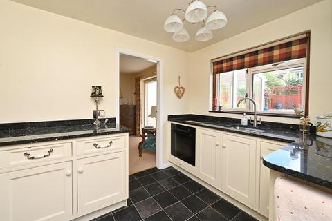 6 Bradwell Head Road, Bradwell, Hope Valley, S33 9HD