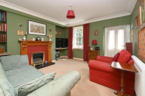 6 Burch Place, Eyam, Hope Valley, S32 5QE