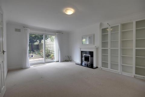 4 Ella Park, Anlaby, Hull, HU10 7EP