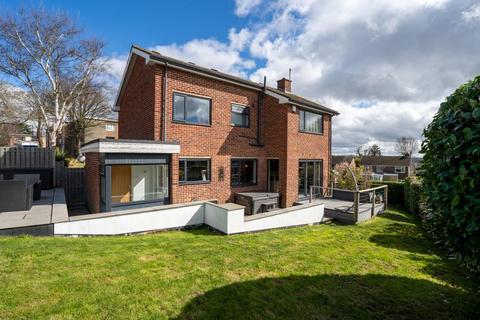 4 bedroom detached house for sale, Hill Turrets Close, Sheffield