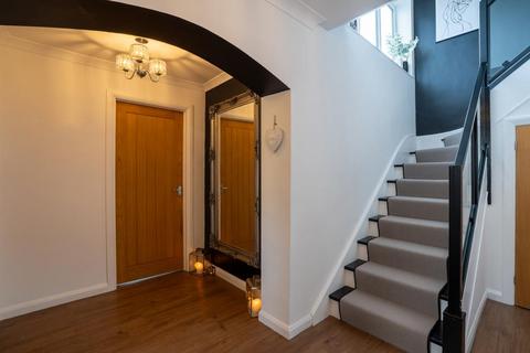 4 bedroom detached house for sale, Hill Turrets Close, Sheffield