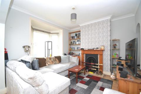 3 bedroom terraced house for sale, Heytesbury Road, Newport