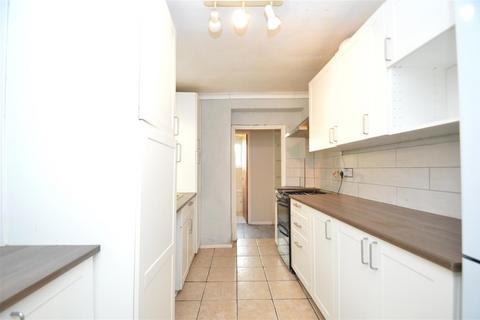 3 bedroom terraced house for sale, Heytesbury Road, Newport