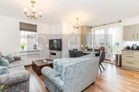2 bedroom apartment for sale, Collison Avenue, Barnet EN5
