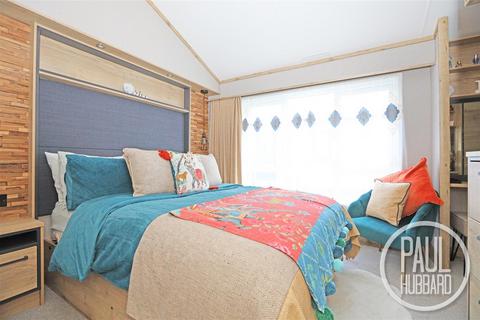 2 bedroom chalet for sale, Broadland Sands Holiday Park, Coast Road, NR32