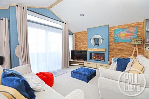 2 bedroom chalet for sale, Broadland Sands Holiday Park, Coast Road, NR32