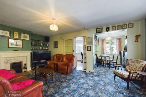 3 bedroom semi-detached house for sale, Dryden Close, Maldon