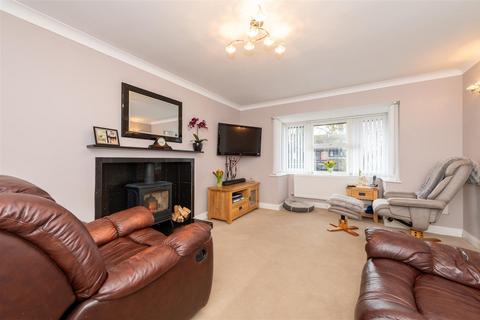 4 bedroom detached house for sale, Oak Grove, Kidderminster