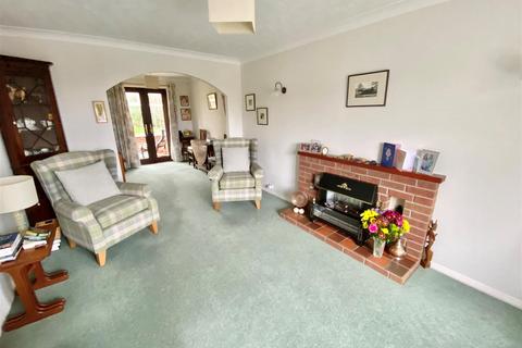 3 bedroom detached house for sale, Pasture Close, Macclesfield