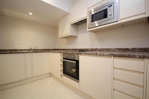 1 bedroom flat to rent, North Acton Road, North Acton, NW10 6QH