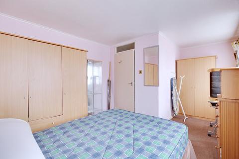 46 Foxglove Road, South Ockendon, RM15 6ET