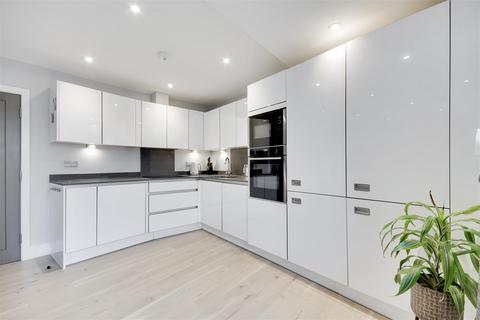 1 bedroom apartment for sale, Henry Place, The Mount, Brentwood, Essex