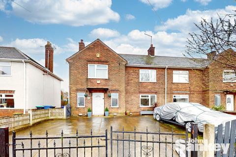 3 bedroom semi-detached house for sale, Brown Avenue, Mansfield Woodhouse, Mansfield