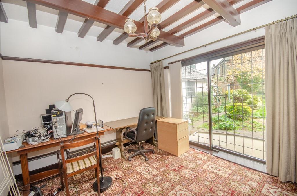 Dining room.jpg