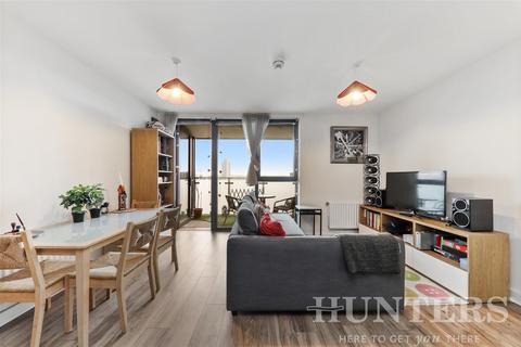 1 bedroom flat for sale, Isobel Place, London, N15