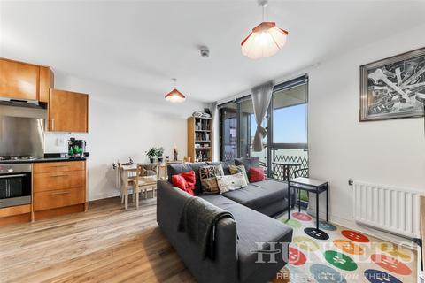 1 bedroom apartment for sale, Isobel Place, London, N15