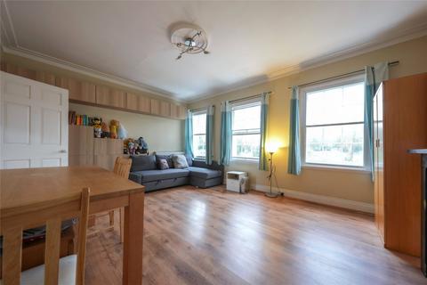 2 bedroom terraced house to rent, Leazes Crescent, City Centre, Newcastle Upon Tyne, NE1