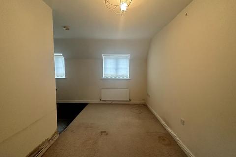 1 bedroom flat to rent, Valley Drive, Wilnecote, Tamworth, B77 5FL