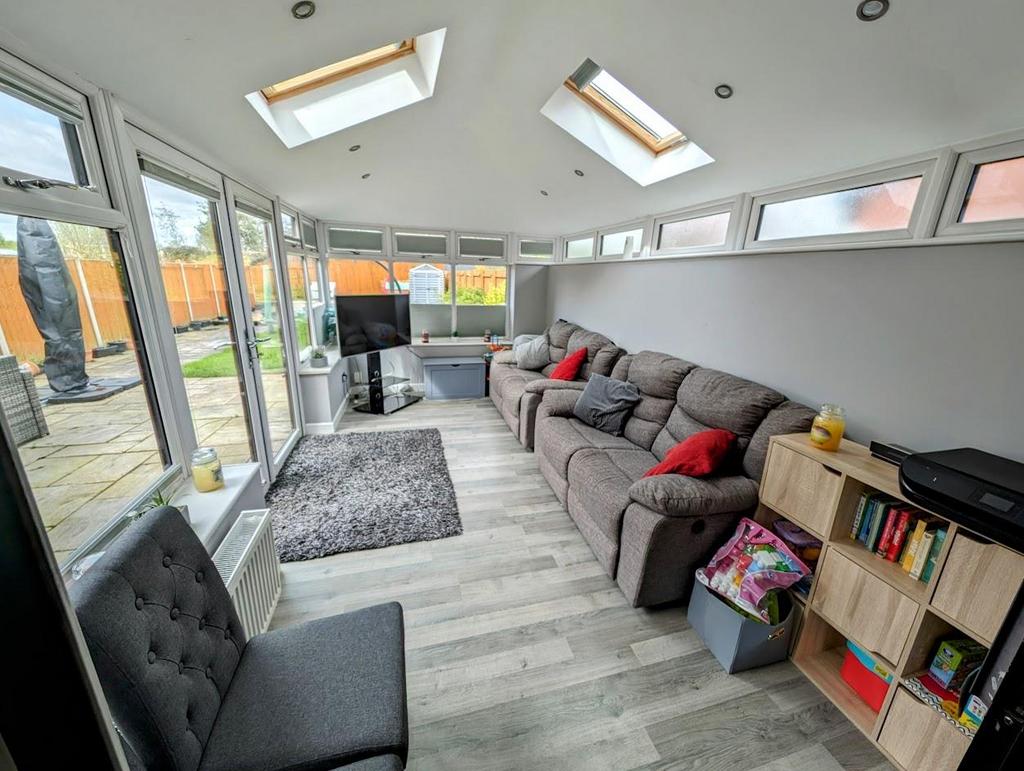 Garden room.jpg