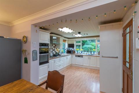 6 bedroom detached bungalow for sale, Carr Bank Lane, Fulwood, Sheffield