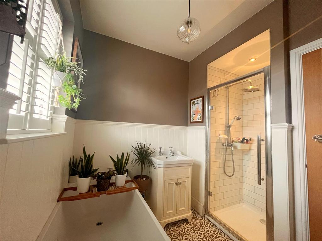 84 Wynyard Rd -22.jpg