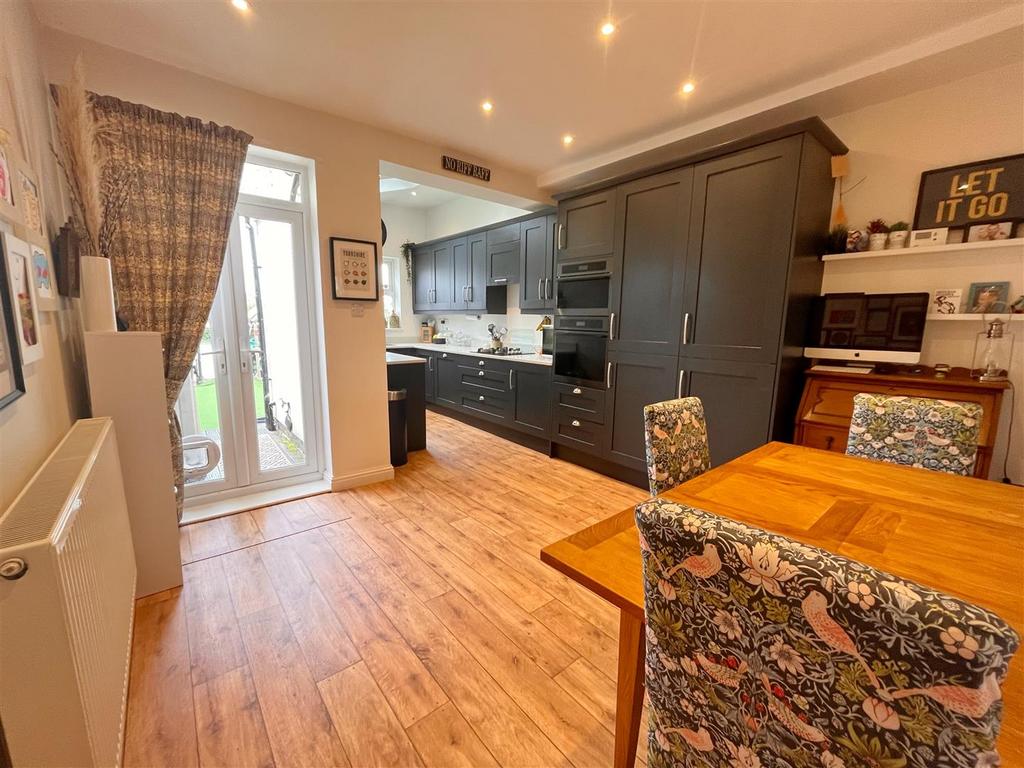 84 Wynyard Rd -06.jpg