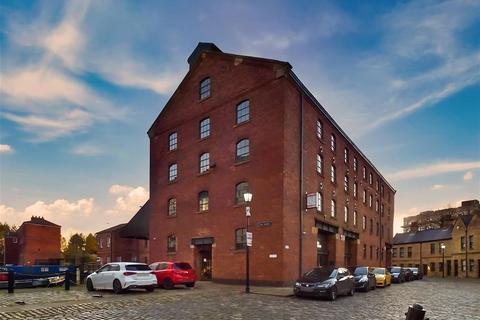 2 bedroom flat to rent, 23 Victoria Quays, The Warehouse, Wharf Street, Sheffield, S2 5SY