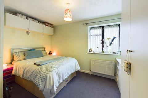 1 bedroom semi-detached house for sale, Campion Close, Uxbridge UB9