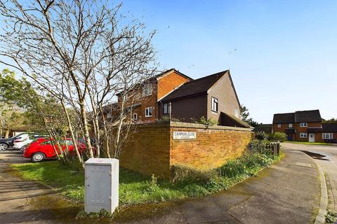 1 Campion Close, Denham, Uxbridge, UB9 5BX