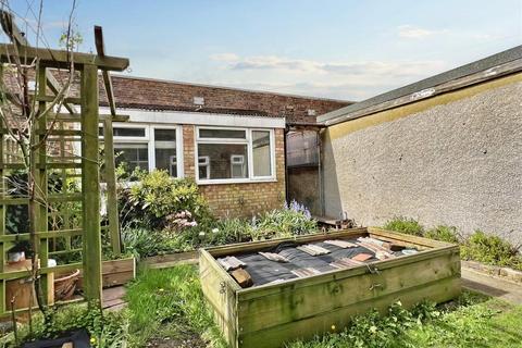 3 bedroom terraced house for sale, Firle Road, Eastbourne