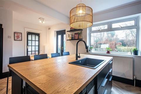 30 Allenby Drive, Sheffield, S8 7RS