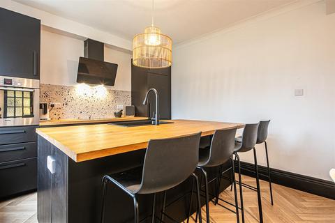 30 Allenby Drive, Sheffield, S8 7RS