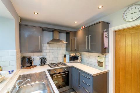 2 bedroom end of terrace house for sale, Main Road, Wharncliffe Side, Sheffield