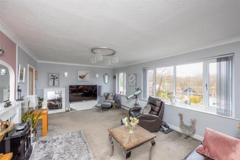 147 Westwick Crescent, Sheffield, S8 7DN