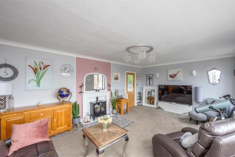 147 Westwick Crescent, Sheffield, S8 7DN