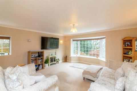 5 bedroom detached house for sale, Queen Victoria Road, Totley Rise, Sheffield