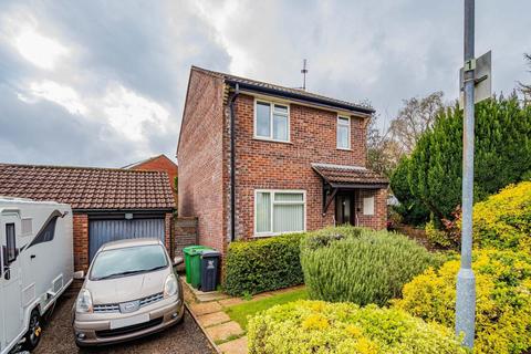 3 bedroom detached house for sale, Bedavere Close, Cardiff CF14