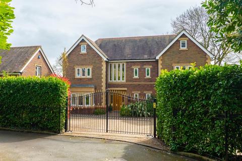 5 bedroom detached house for sale, Druidstone Road, Cardiff CF3