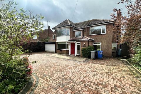 4 bedroom detached house to rent, Gorse Bank Road, Hale Barns