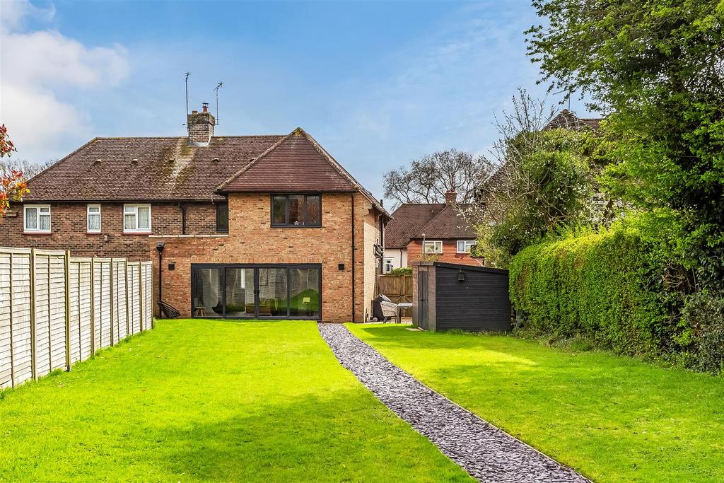 15-Pollards-Oak-Road-11.jpg