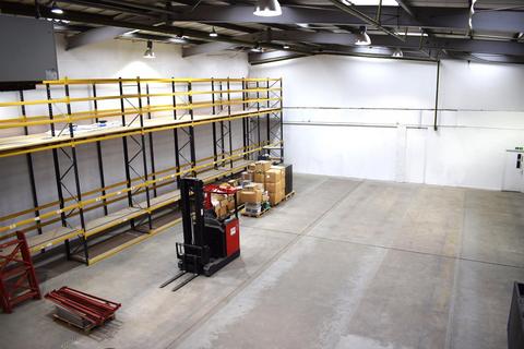 Industrial unit to rent, Chigwell Lane, Loughton