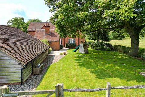 3 bedroom semi-detached house for sale, Beggar Hill, Fryerning