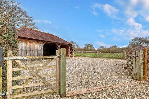 3 bedroom semi-detached house for sale, Beggar Hill, Fryerning