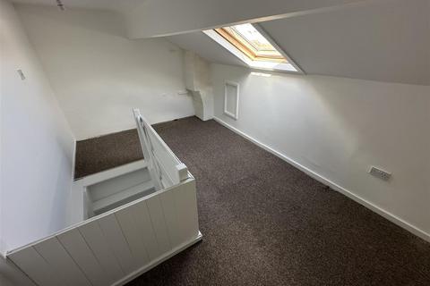 2 bedroom terraced house to rent, Marion Street, Brighouse